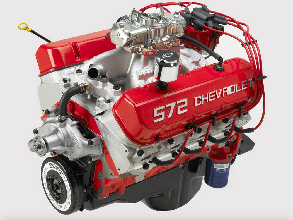 Davvero impressionante il &ldquo;crate engine&rdquo; 572 della Chevrolet, un V8 destinato ad azionare auto da competizione o fortemente elaborate. La sua cilindrata &egrave; di 9,4 litri e quindi ogni cilindro ha un volume di ben 1175 cm3