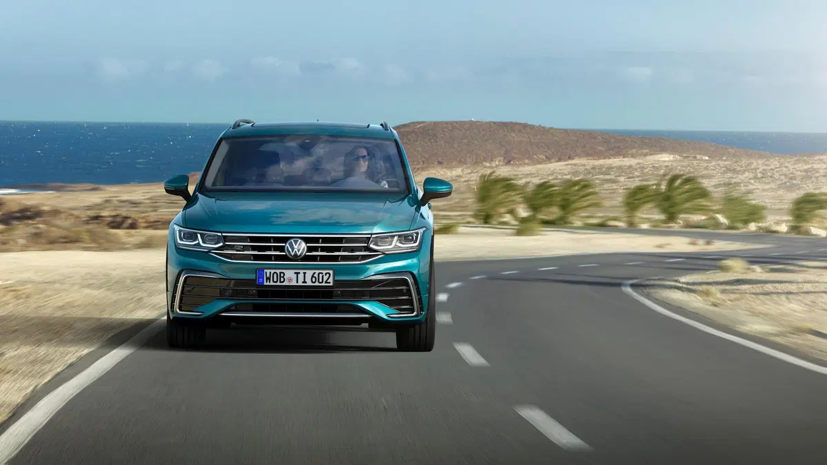 Nuova Volkswagen Tiguan 2020: aggiornamenti estetici e tecnici per tutti (17)