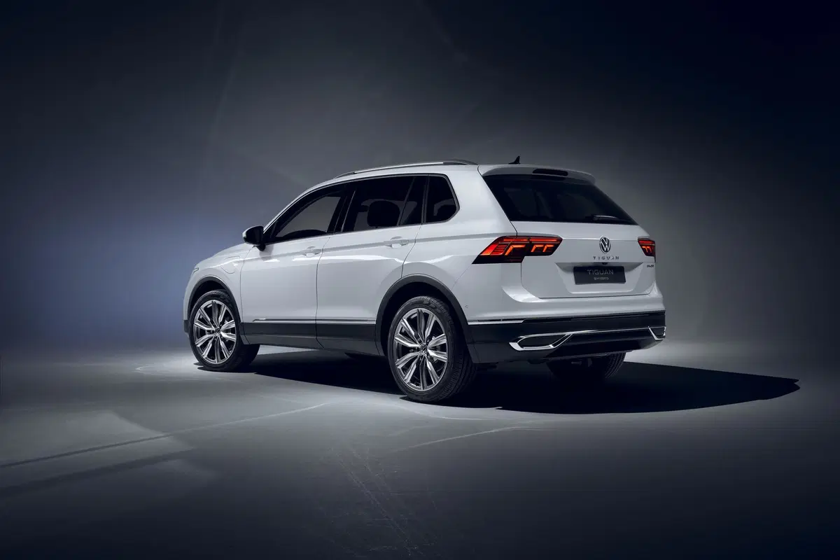 Nuova Volkswagen Tiguan 2020: aggiornamenti estetici e tecnici per tutti (21)