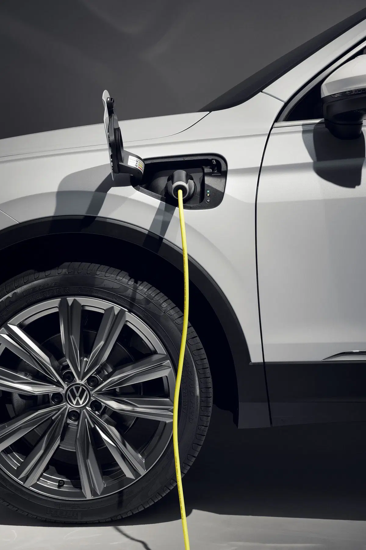Nuova Volkswagen Tiguan 2020: aggiornamenti estetici e tecnici per tutti (11)