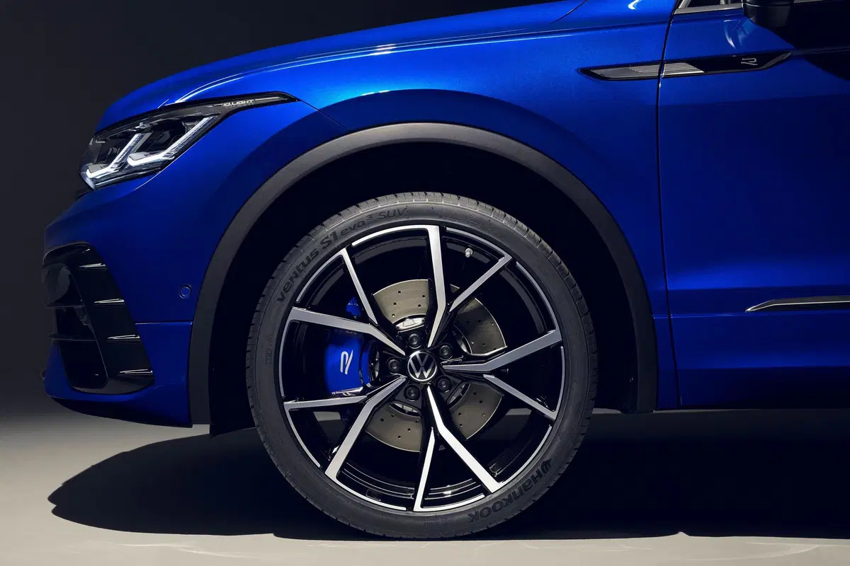 Nuova Volkswagen Tiguan 2020: aggiornamenti estetici e tecnici per tutti (9)