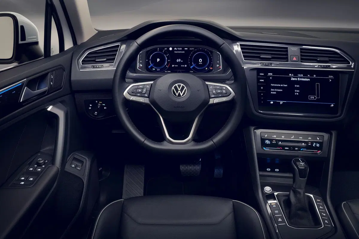 Nuova Volkswagen Tiguan 2020: aggiornamenti estetici e tecnici per tutti (26)