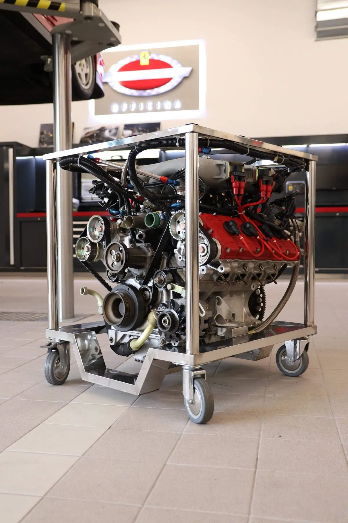 Forza puristi del Ferro: con meno di 25K si diventa “ferraristi” di quelli con il raro V8 biturbo della F40 [senza accenderlo!] (11)