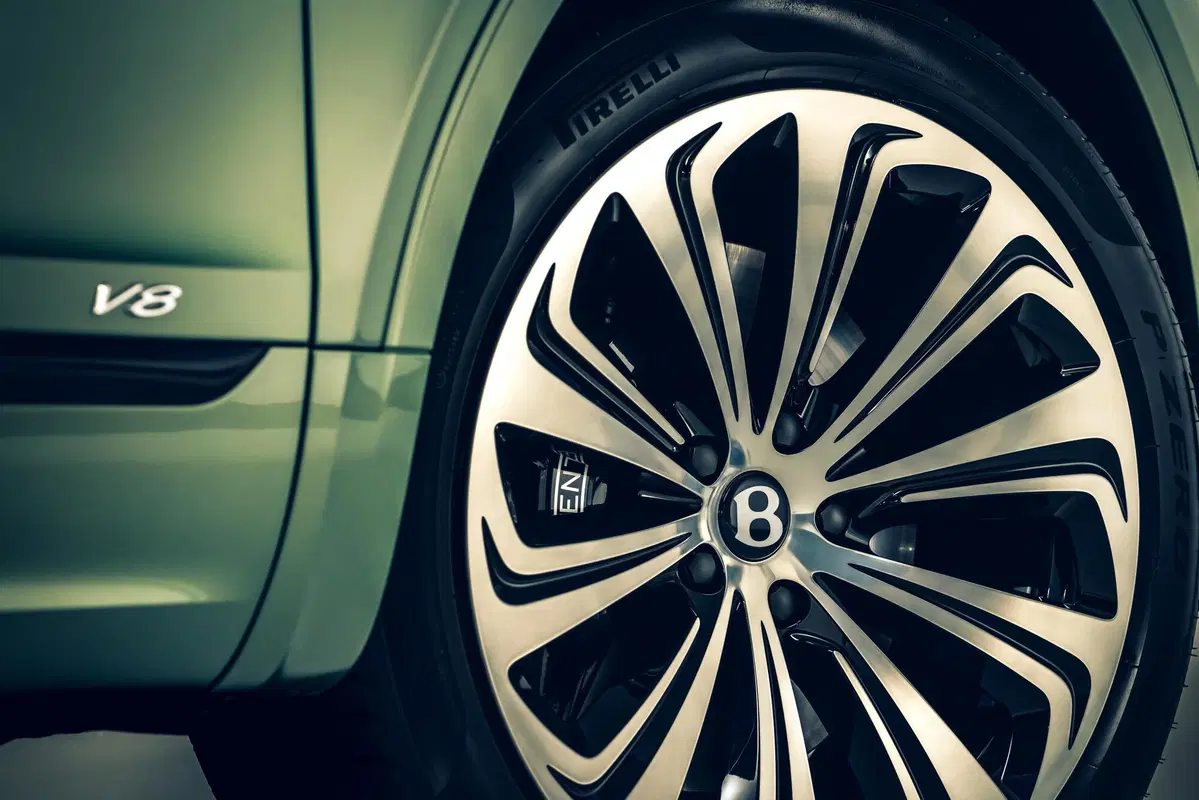 Bentley Bentayga restyling, lusso sfrenato (10)