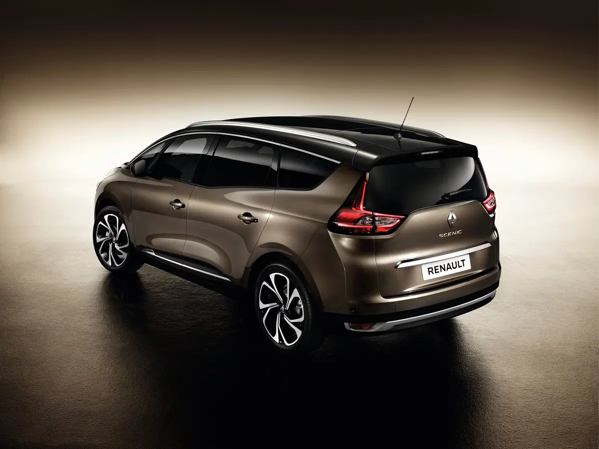 Nuova Renault Grand Scenic: dinamismo e spazio in formato "Espace" (3)