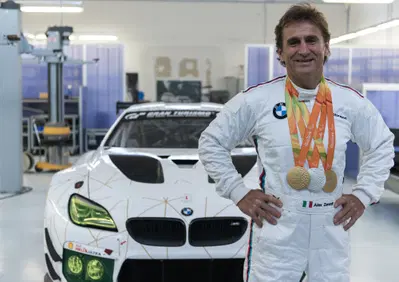 F1, Ferrari in Austria con il messaggio #ForzaAlex per Zanardi