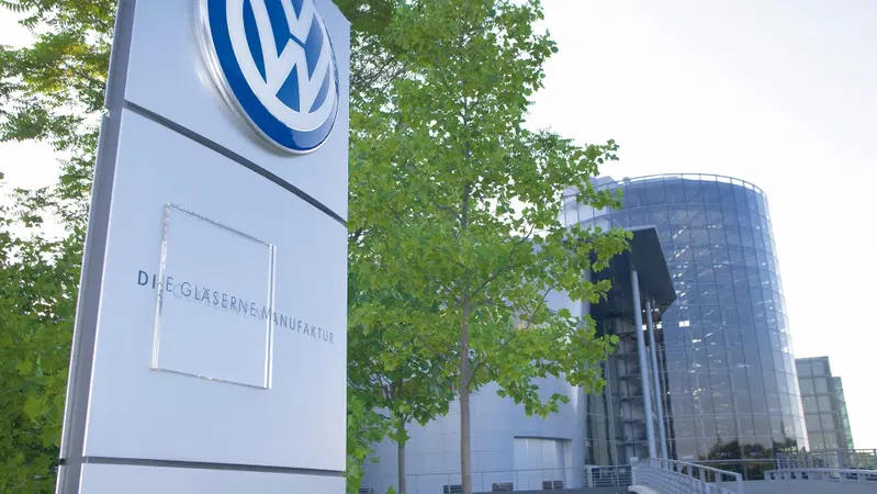 Volkswagen: in Germania produzione a pieno ritmo