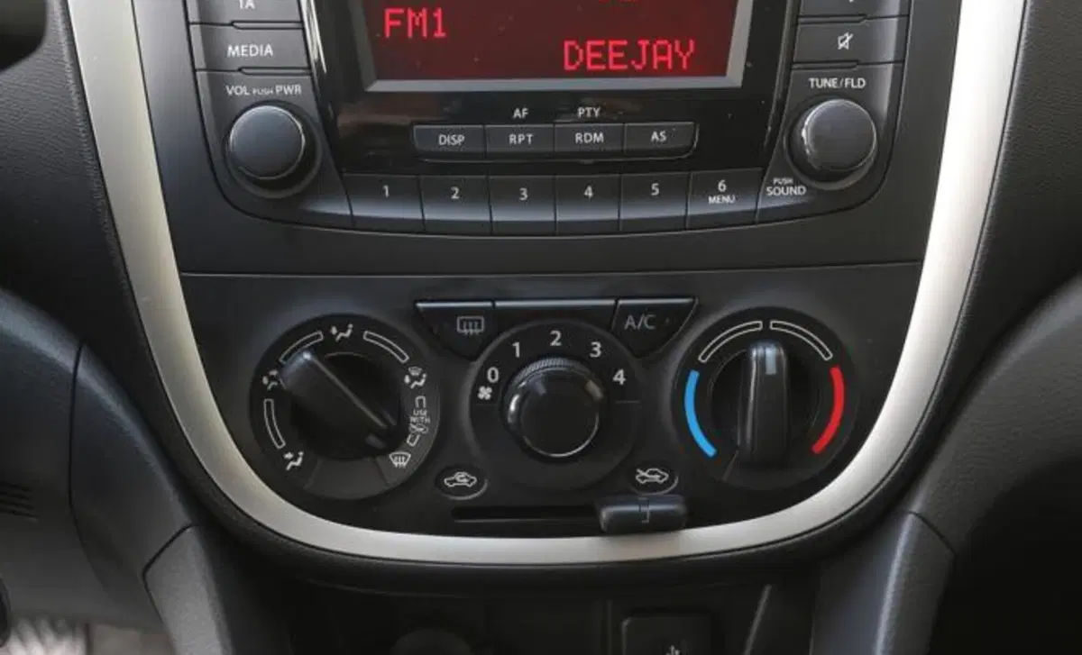 Suzuki Celerio 1.0 AGS Style (17)