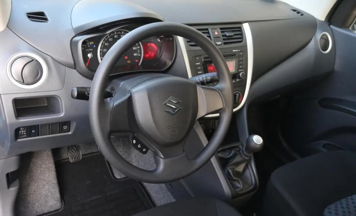 Suzuki Celerio 1.0 AGS Style (19)