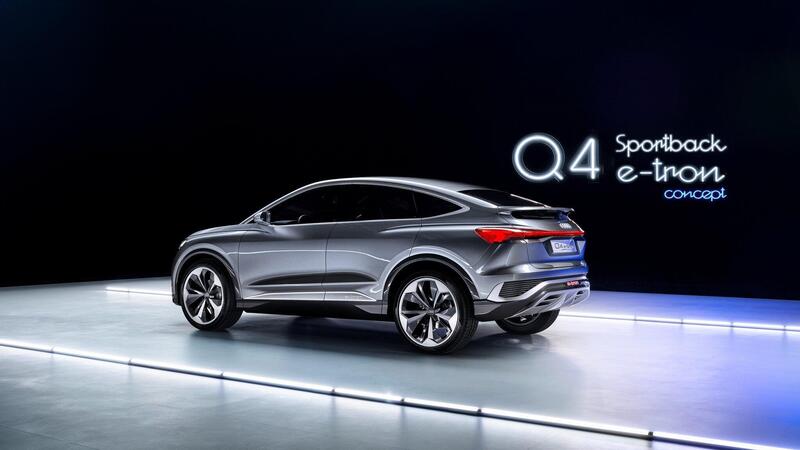 Audi: ecco la Q4 Sportback e-tron concept