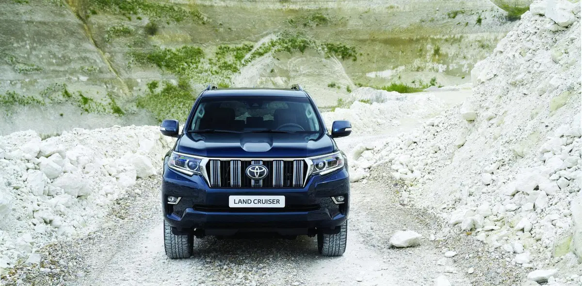 Toyota Land Cruiser 2.8 D4-D A/T 3 porte Lounge+ (21)