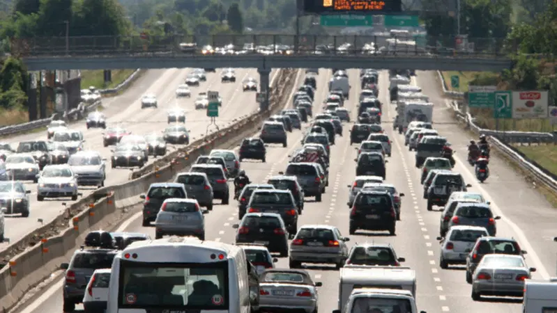 Autostrade, pedaggi in crescita ma investimenti scarsi: l'indagine di Bankitalia