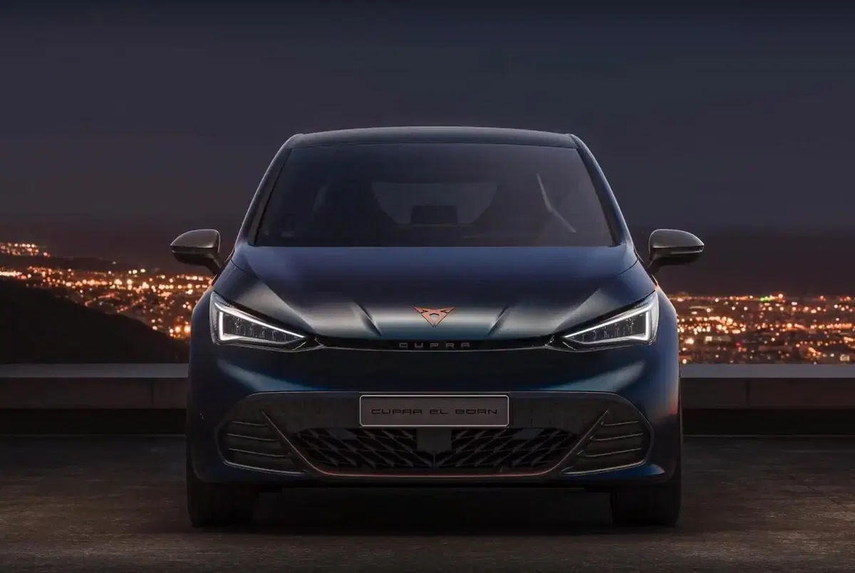 Seat presenta la Cupra el-Born, l’elettrica sportiva che arriverà nel 2021 (2)