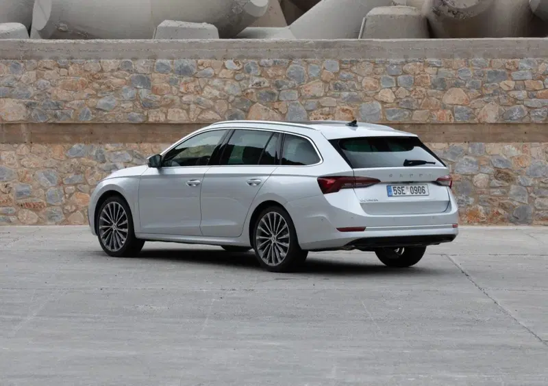 Skoda Octavia Station Wagon (19)