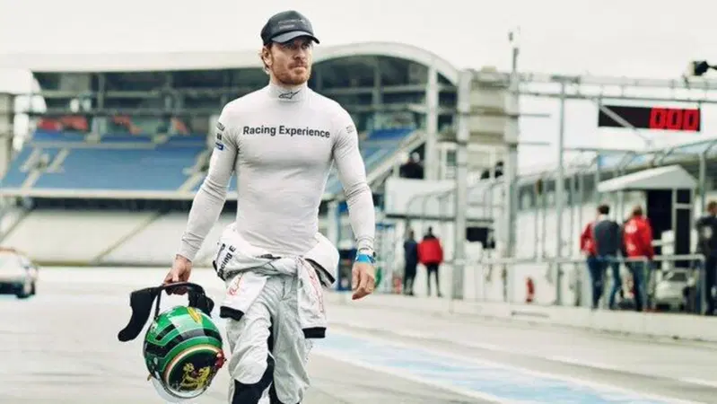Michael Fassbender nell'ELMS su Porsche 911 RSR