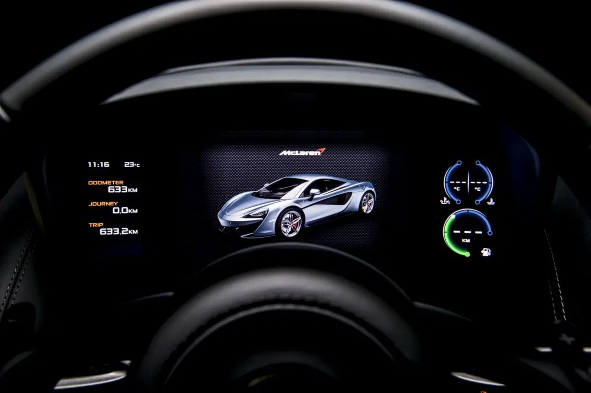 McLaren 570GT, quella “comoda” (12)