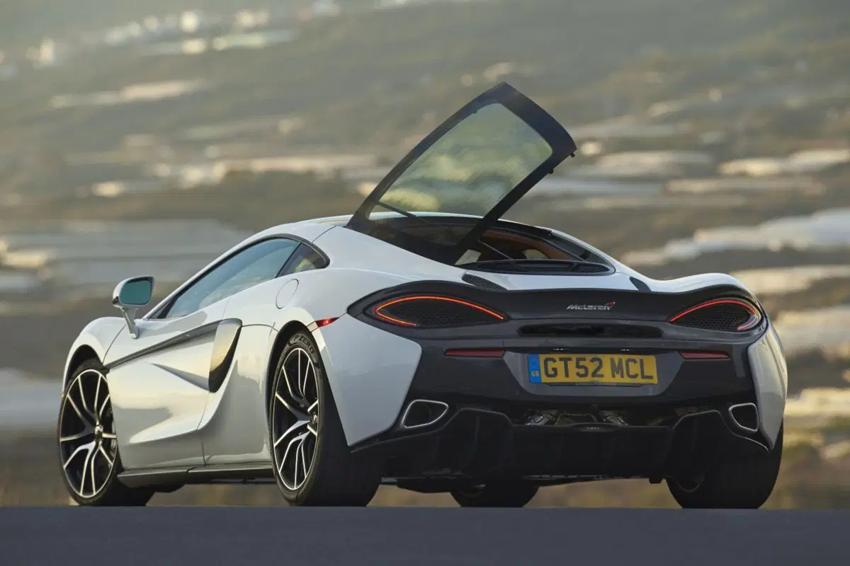 McLaren 570GT, quella “comoda” (16)