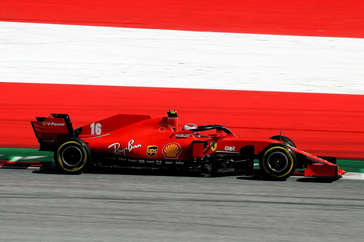 F1, GP Stiria 2020: pole per Hamilton. Male la Ferrari (14)
