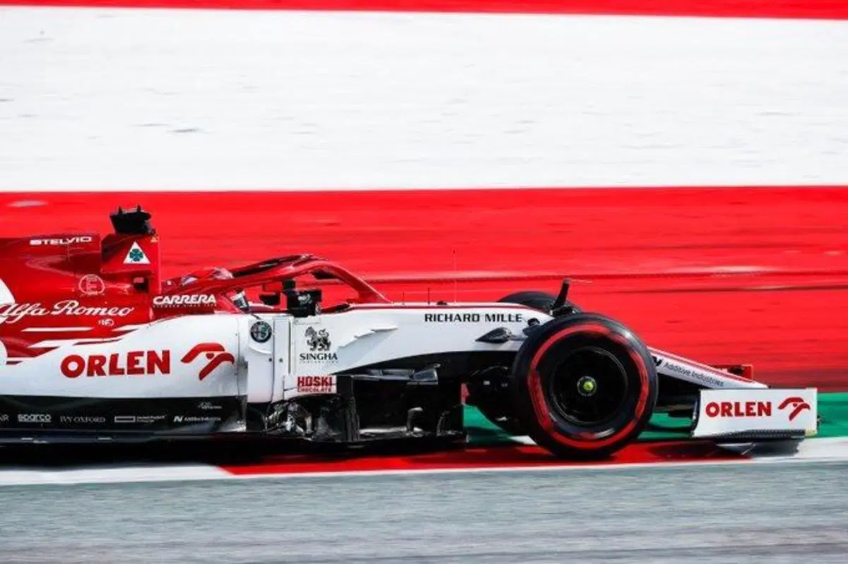 F1, GP Stiria 2020: pole per Hamilton. Male la Ferrari (49)