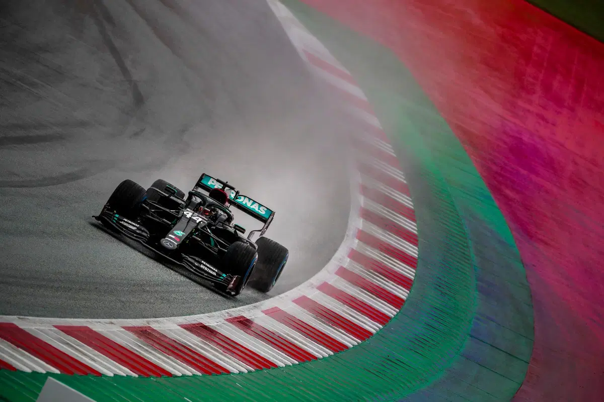 F1, GP Stiria 2020: Hamilton torna il martello di sempre (21)