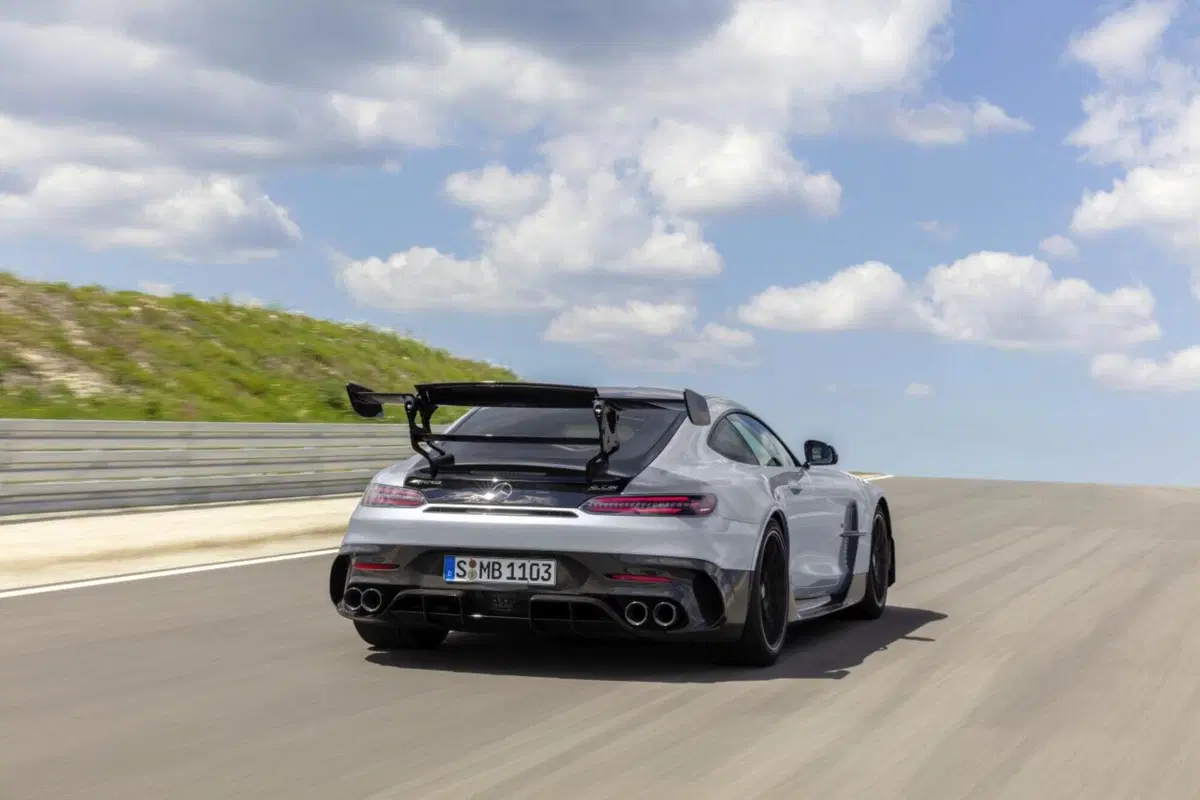 Mercedes-AMG GT Black Series, la GT estrema da 730 CV (10)