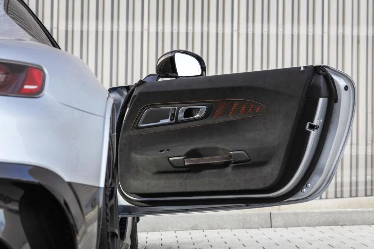 Mercedes-AMG GT Black Series, la GT estrema da 730 CV (33)