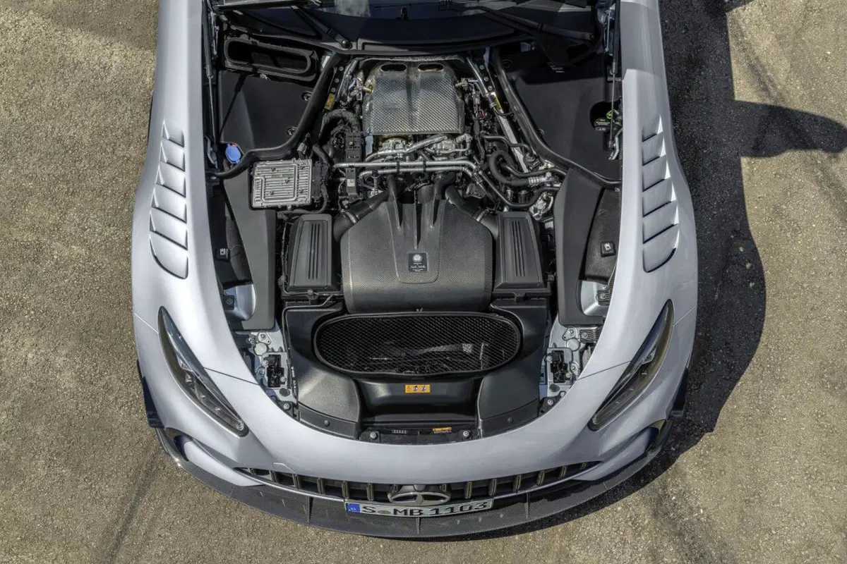 Mercedes-AMG GT Black Series, la GT estrema da 730 CV (57)