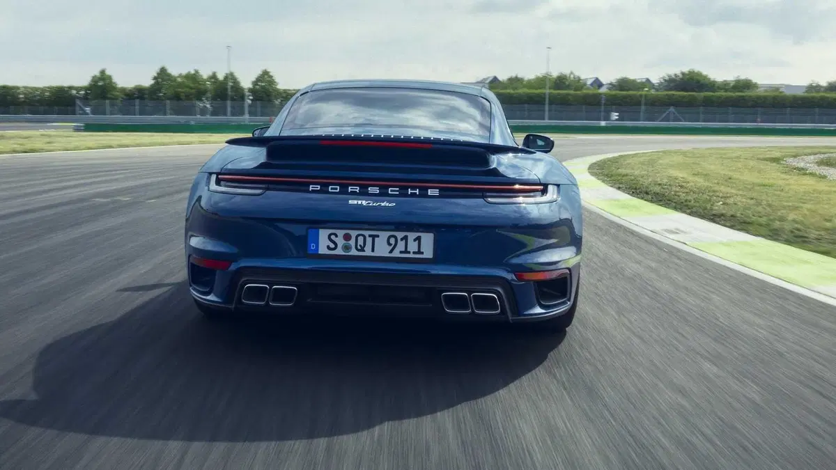 Porsche 911 Turbo, Quale è meglio tra le 7? [da 930 a 992] (4)
