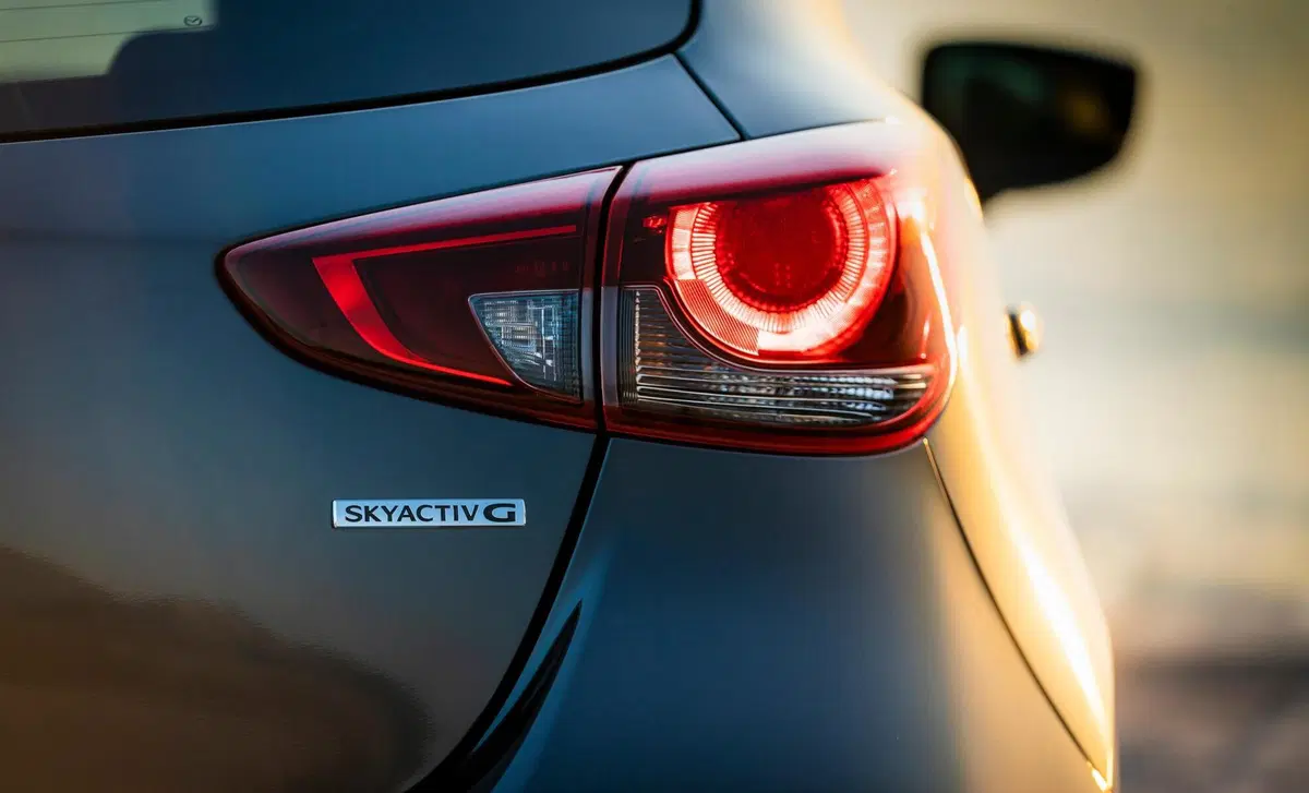 Mazda Mazda2 1.5 Skyactiv-G Evolve (48)
