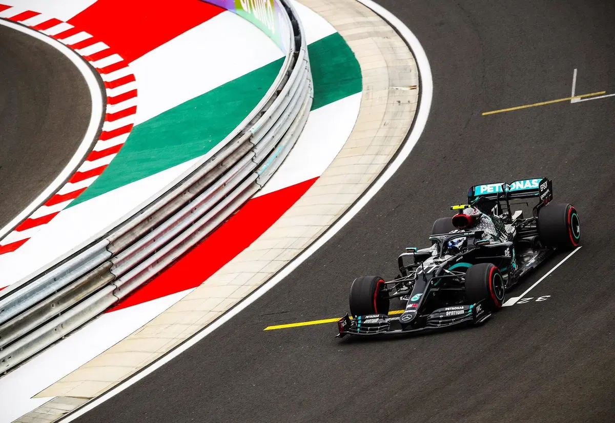 F1, GP Ungheria 2020: Hamilton, uomo giusto al volante della Mercedes (14)