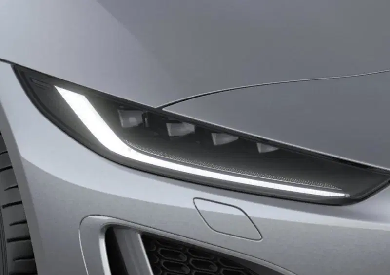 Jaguar F-Type Coupé (2014-25) (15)