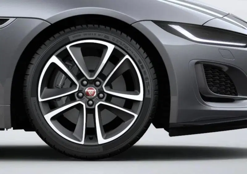Jaguar F-Type Coupé (2014-25) (16)