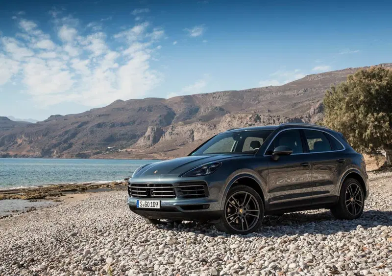 Porsche Cayenne (2017-->>) (22)