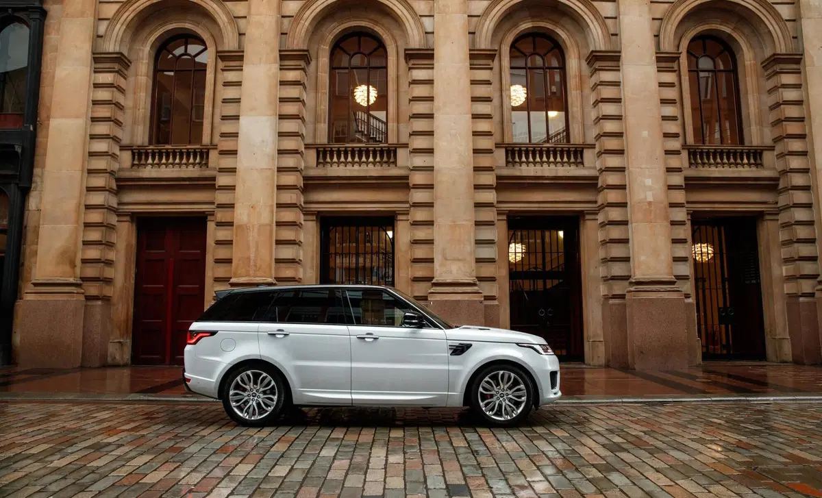 Land Rover Range Rover Sport 3.0 TDV6 SE (8)