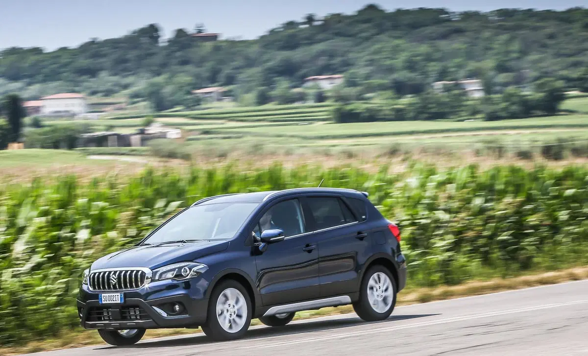 Suzuki S-Cross 1.6 VVT 4WD All Grip Top (9)