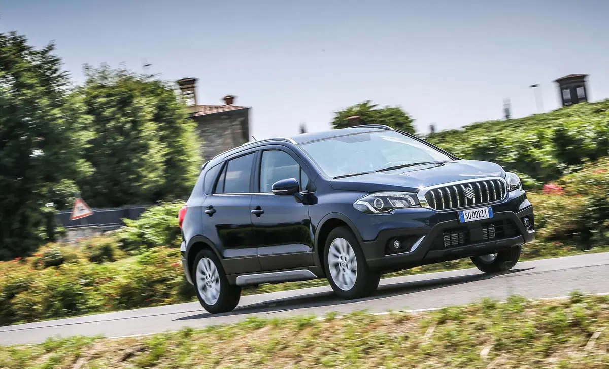 Suzuki S-Cross 1.6 VVT 4WD All Grip Top (7)