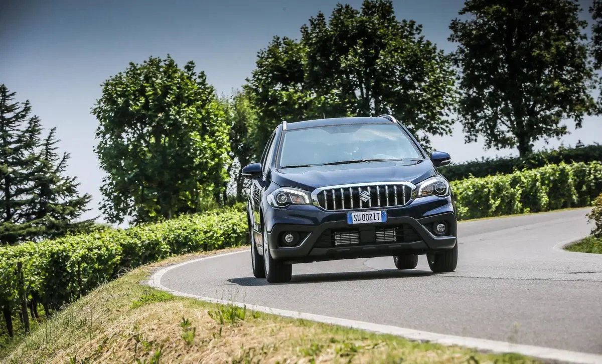 Suzuki S-Cross 1.6 VVT 4WD All Grip Top (4)