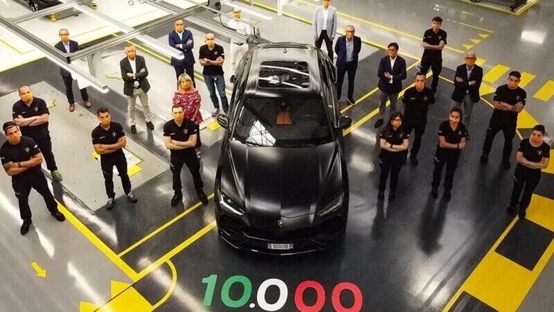 Lamborghini: prodotte 10.000 Urus