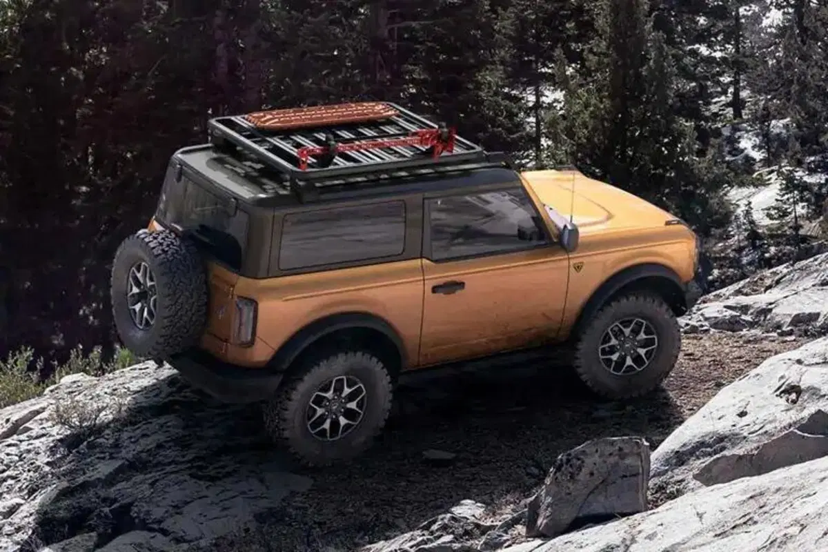 Quale fuoristrada, Confronto: Ford Bronco vs. Jeep Wrangler [US TOP 4x4] (4)