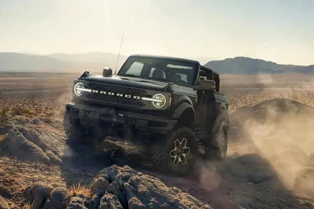 Quale fuoristrada, Confronto: Ford Bronco vs. Jeep Wrangler [US TOP 4x4] (6)