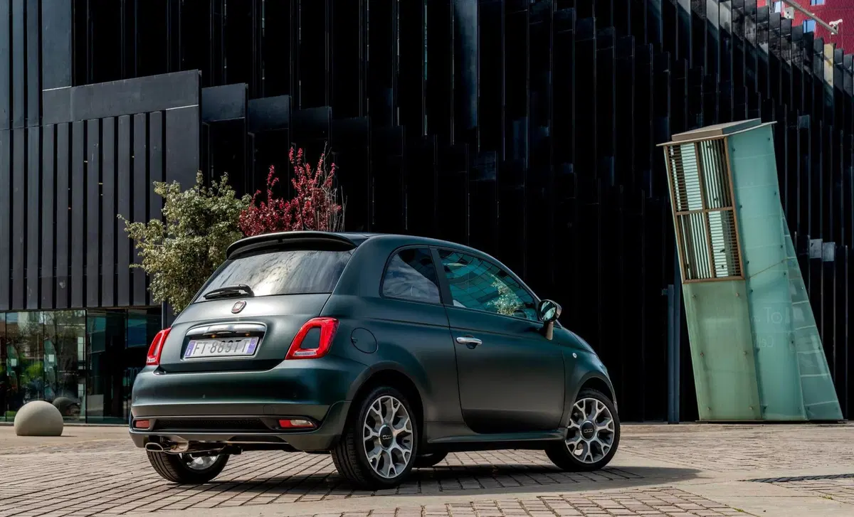 Fiat 500 0.9 TwinAir Turbo 85 CV Mirror (4)
