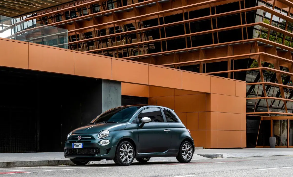 Fiat 500 0.9 TwinAir Turbo 85 CV Mirror (9)
