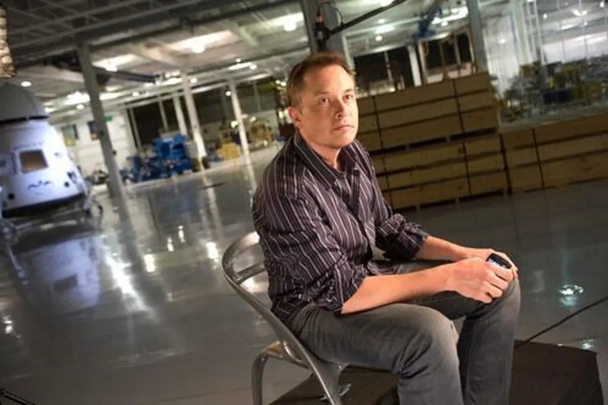Diess loda Musk, Elon apprezza le ID: dirigenti auto meglio dei politici (2)