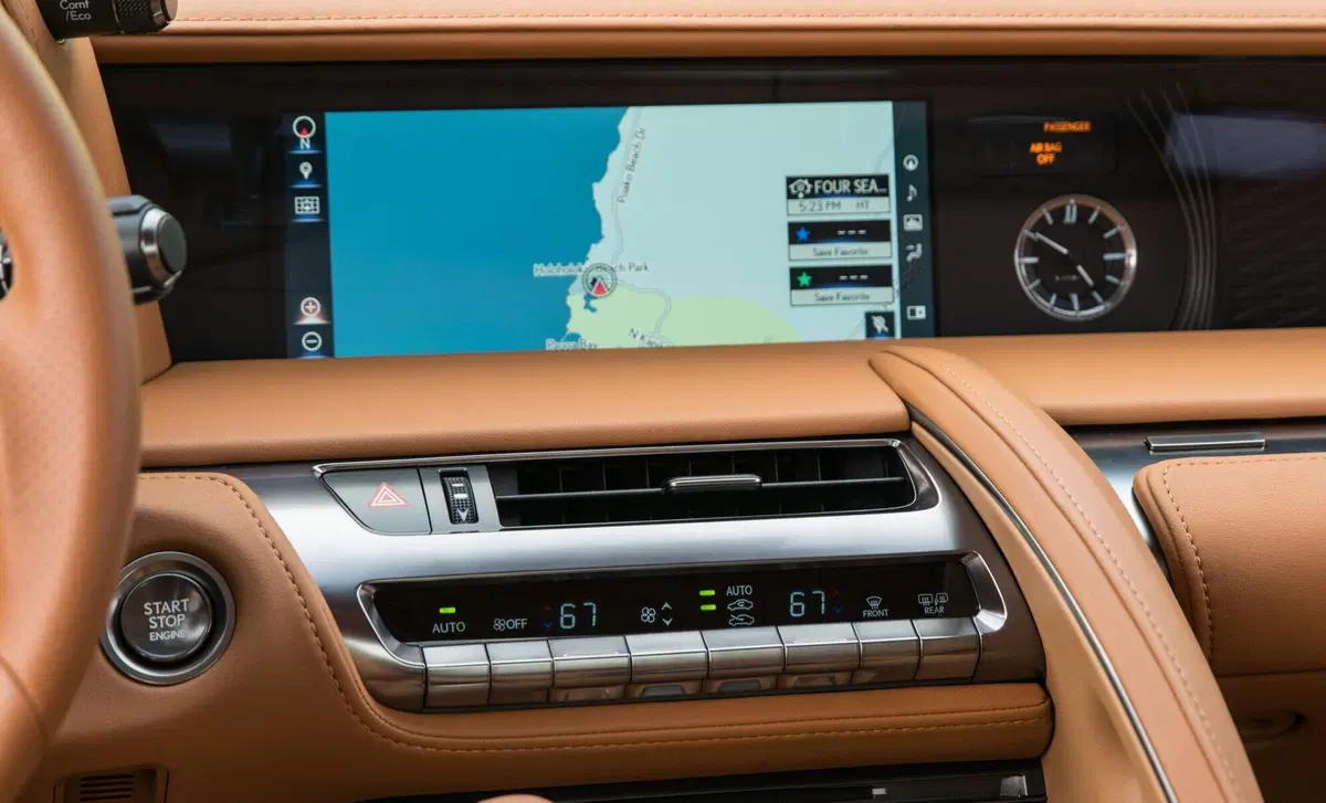 Lexus LC Hybrid Limited Edition (19)