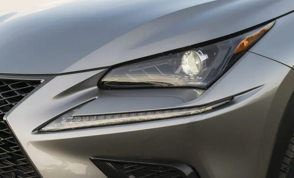 Lexus NX Hybrid 4WD Business (22)