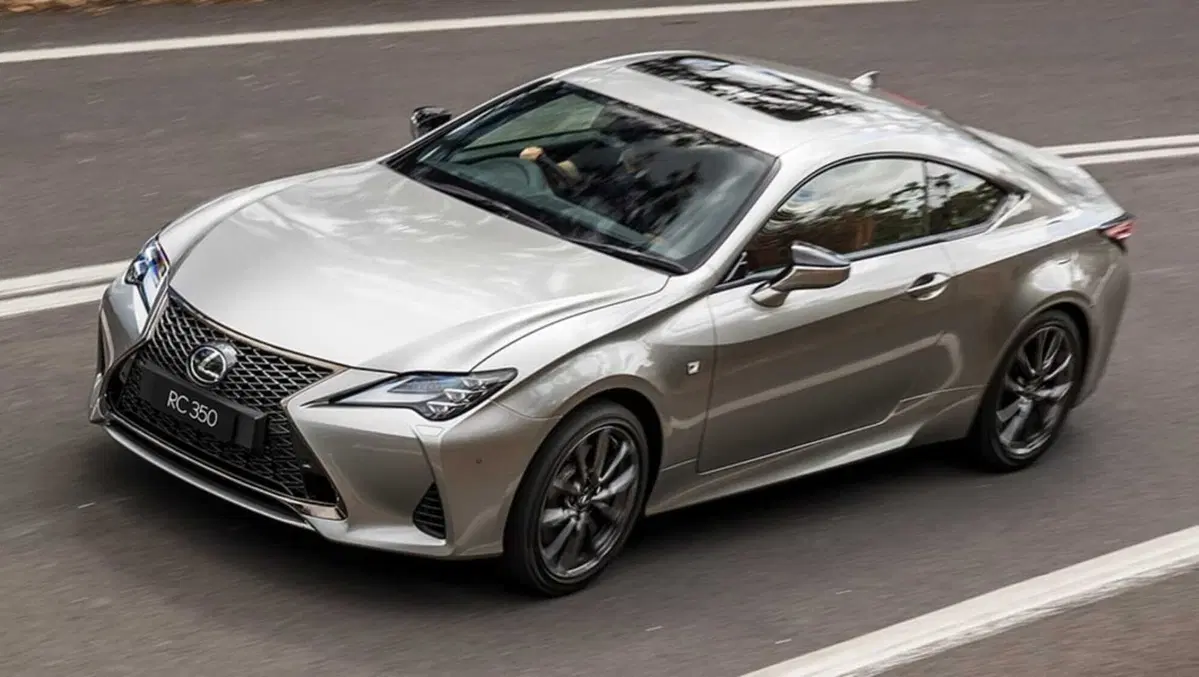 Lexus RC (2015-22) (9)