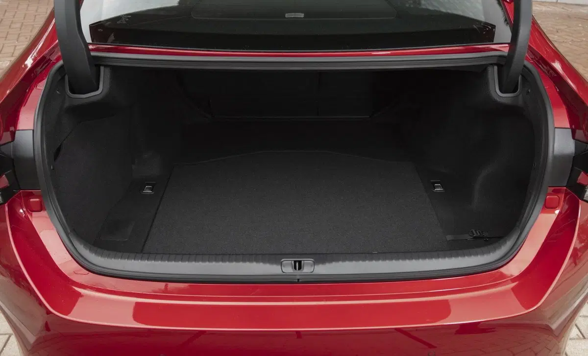 Lexus RC (2015-22) (14)
