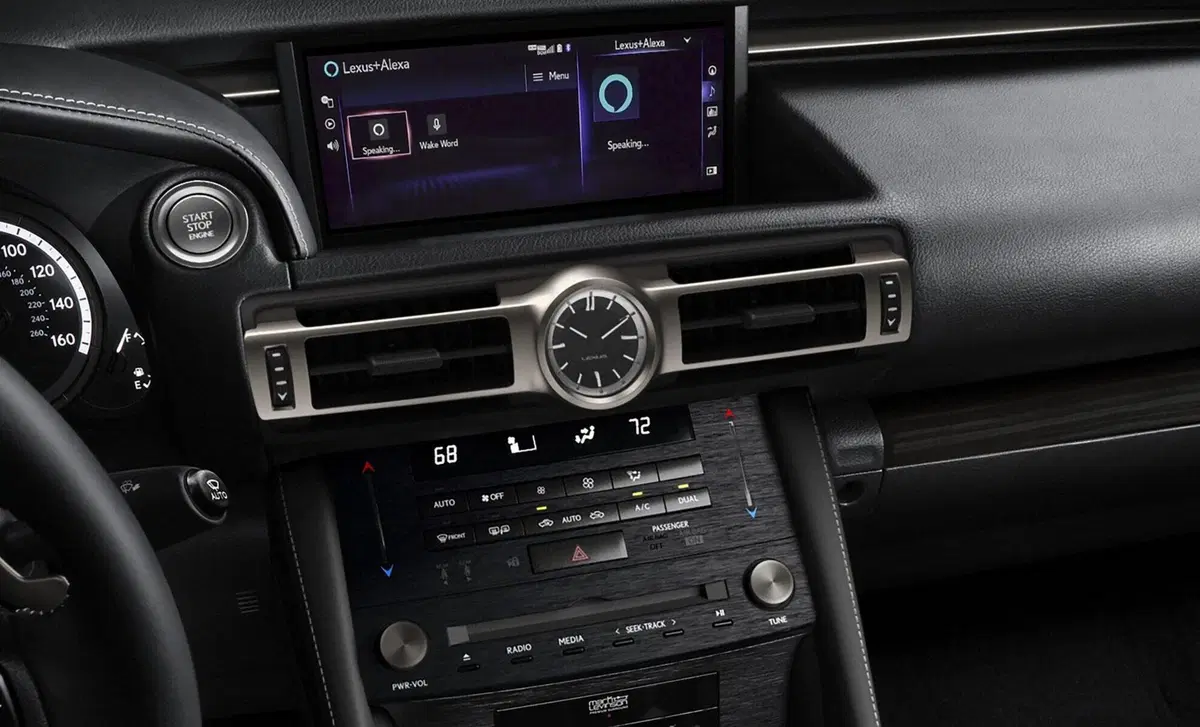 Lexus RC (2015-22) (18)