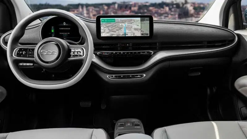 Fiat: la 500 diventer&agrave; (anche) quattro porte? La variante da 4,2 metri al posto della 500L?