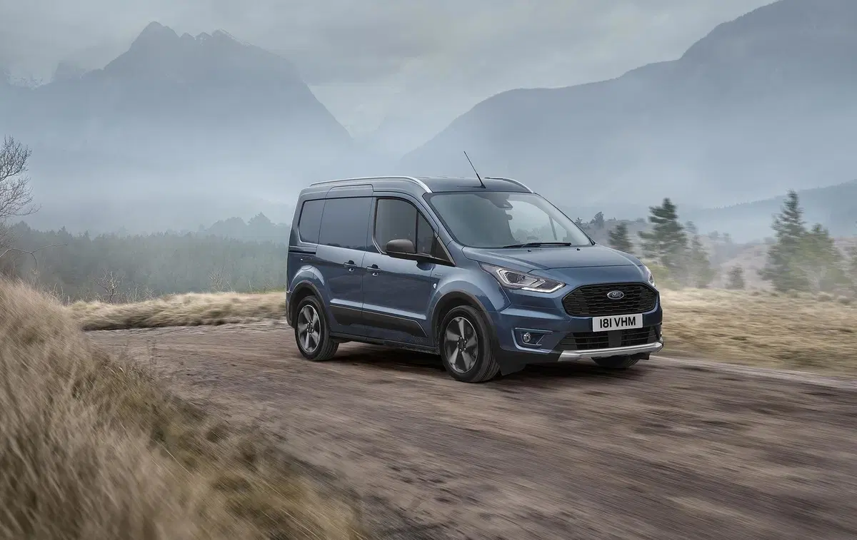 Ford Tourneo e Transit Connect: un tocco SUV con l'allestimento Active (5)